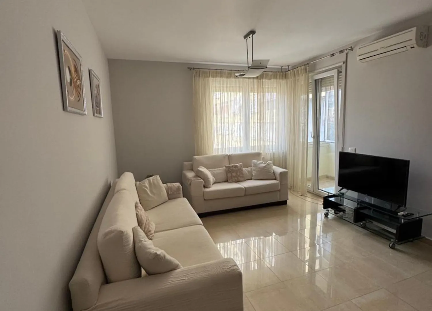 Luna Apartment Tirana Center Albania