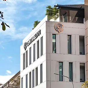 فندق Central Inn Hotel, تيرانا